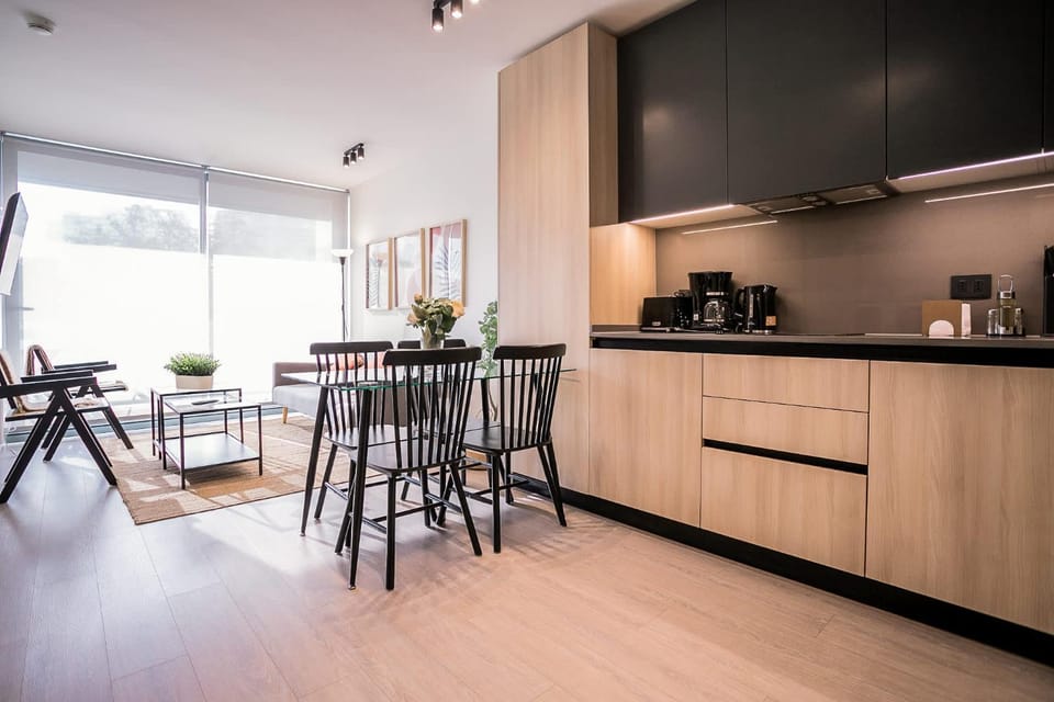 Charming 1BR Retreat Close To Parque Arauco Mall Apartment in Las Condes
