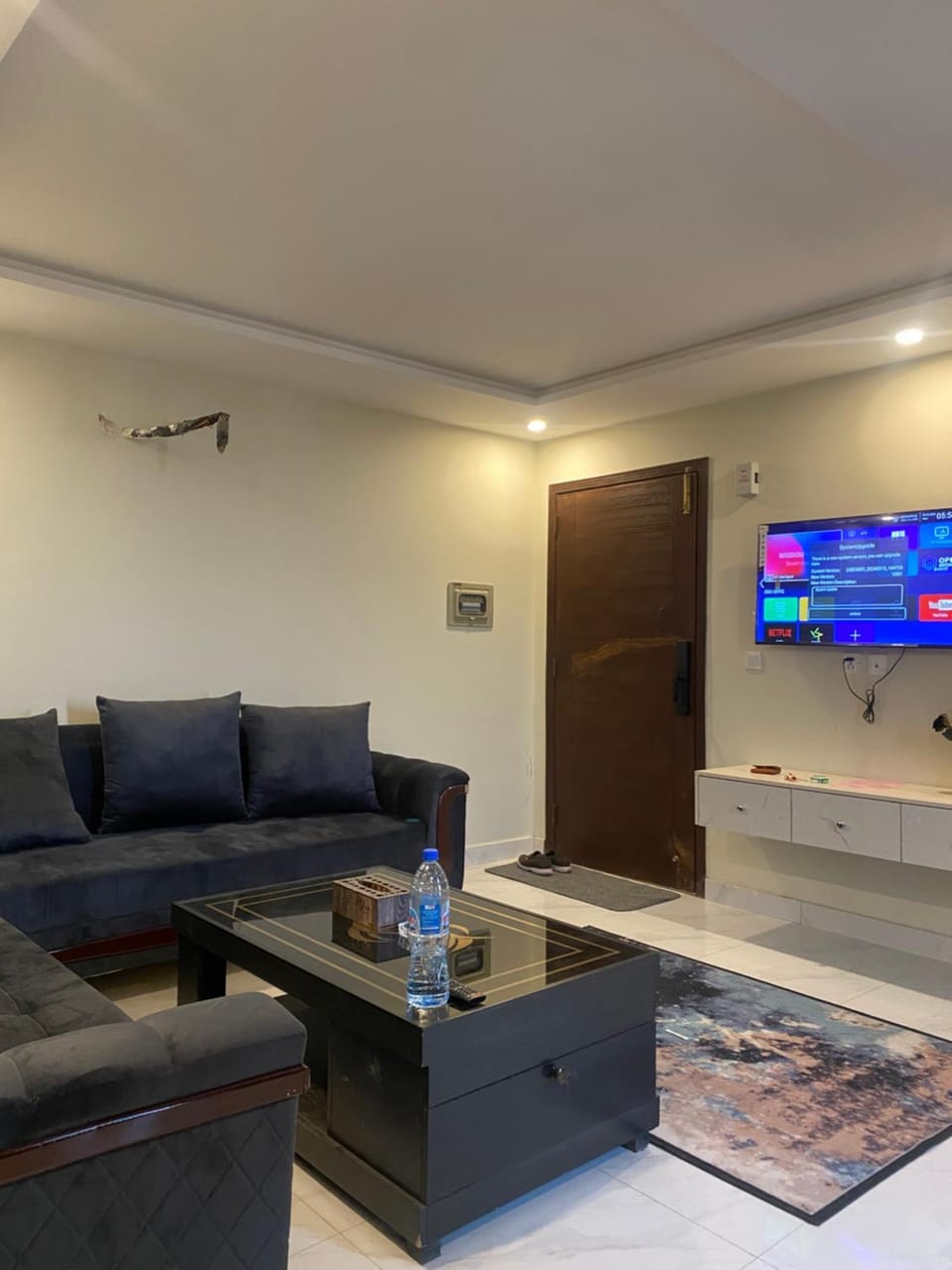 Cozy retreat in Bahria Lahore Apartment in Pakistan