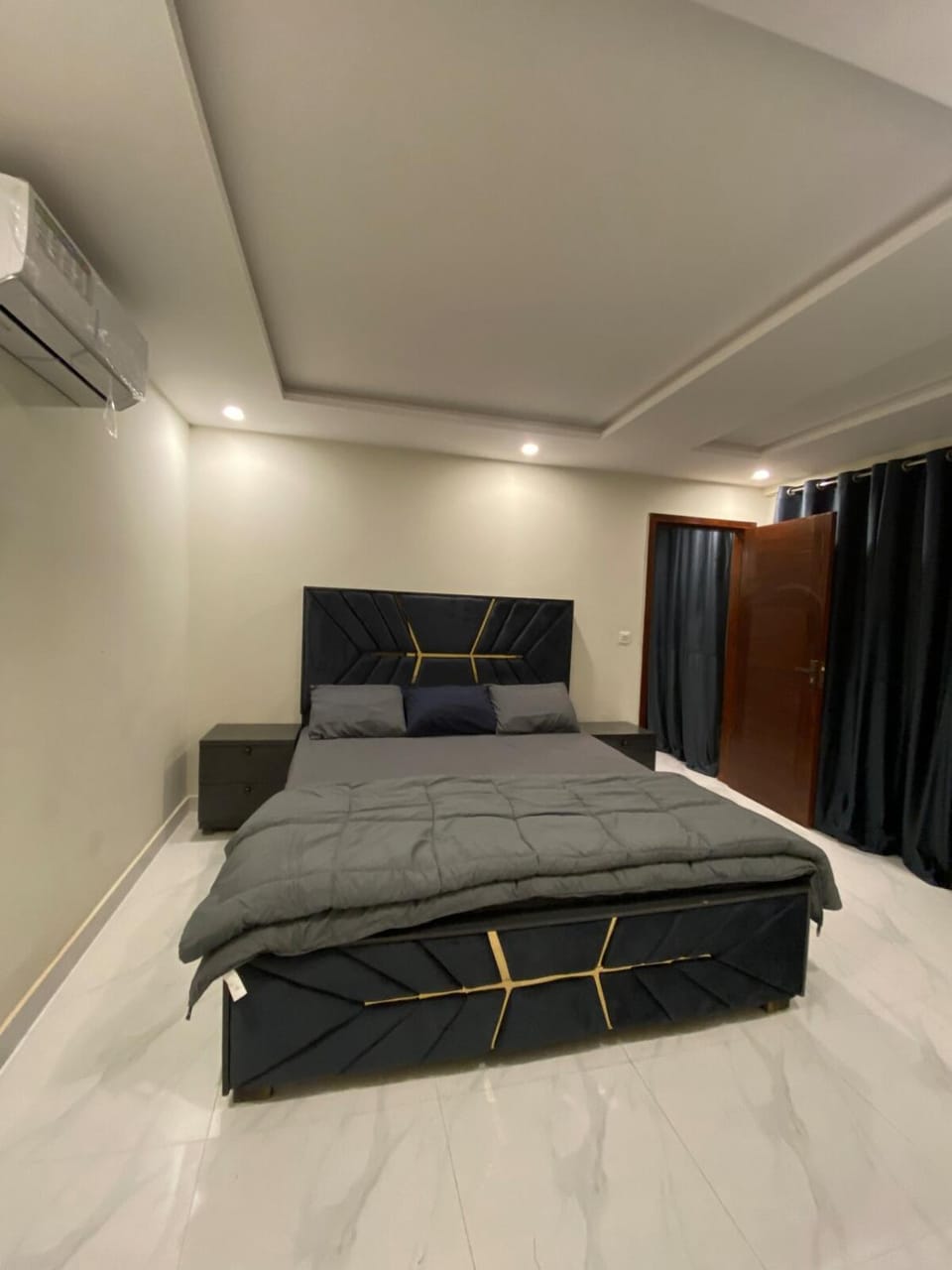 Cozy retreat in Bahria Lahore Apartment in Pakistan