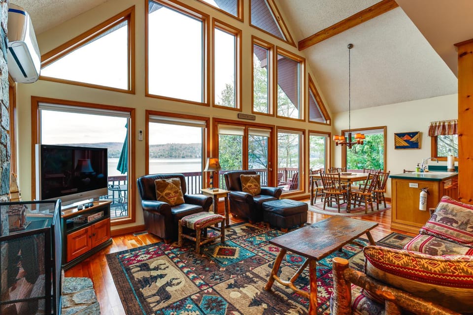 'Sweet Serenity' Schroon Lake Family Retreat! House in Schroon Lake
