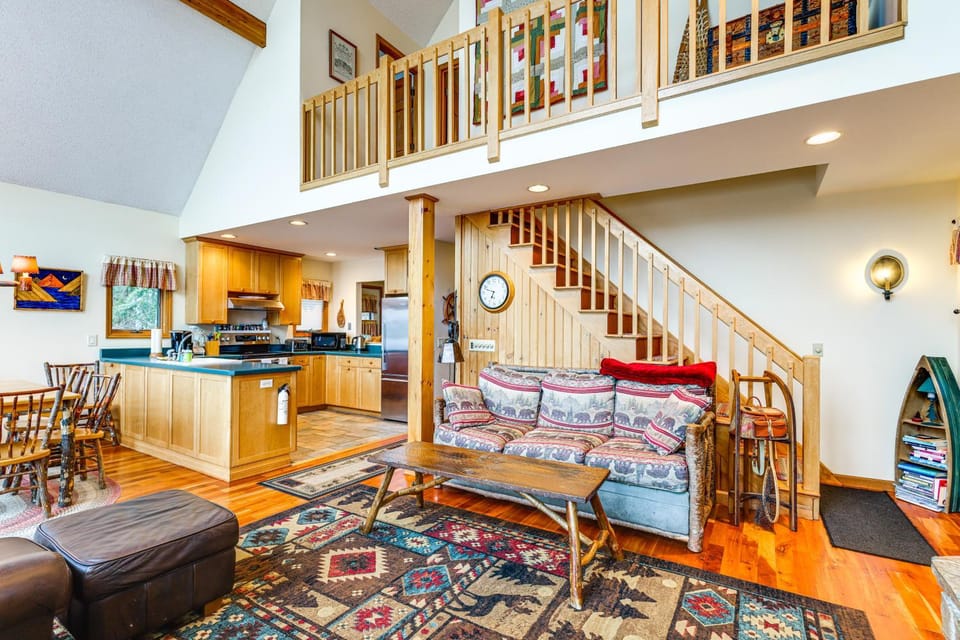 'Sweet Serenity' Schroon Lake Family Retreat! House in Schroon Lake