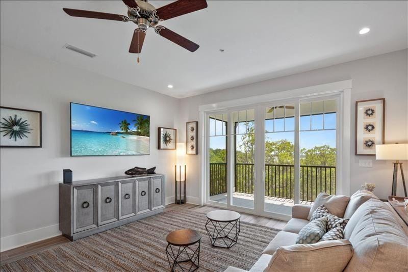 Moorings 36 House in Camden County