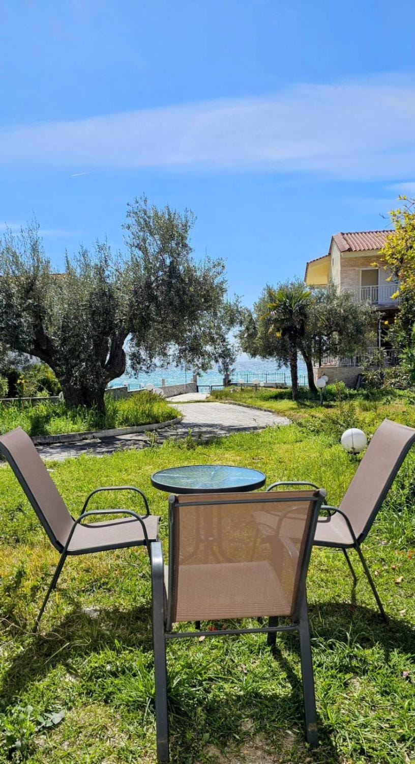 Deluxe apartment by the sea Apartment in Halkidiki