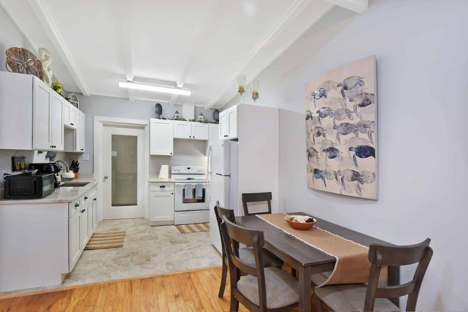 Brice Sea Shell Stay House in Camden County