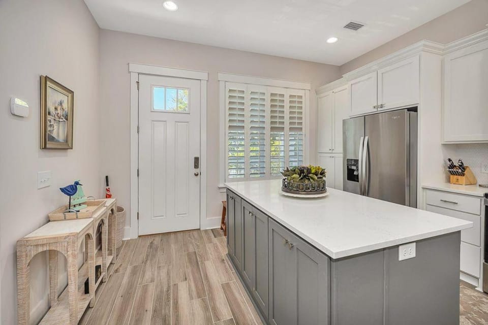 Moorings 43 House in Camden County