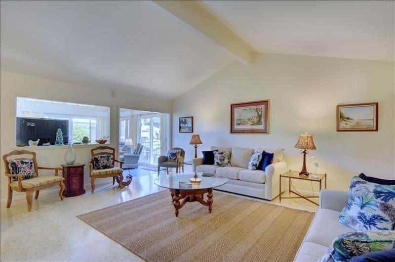 Seaview Cottage House in Camden County
