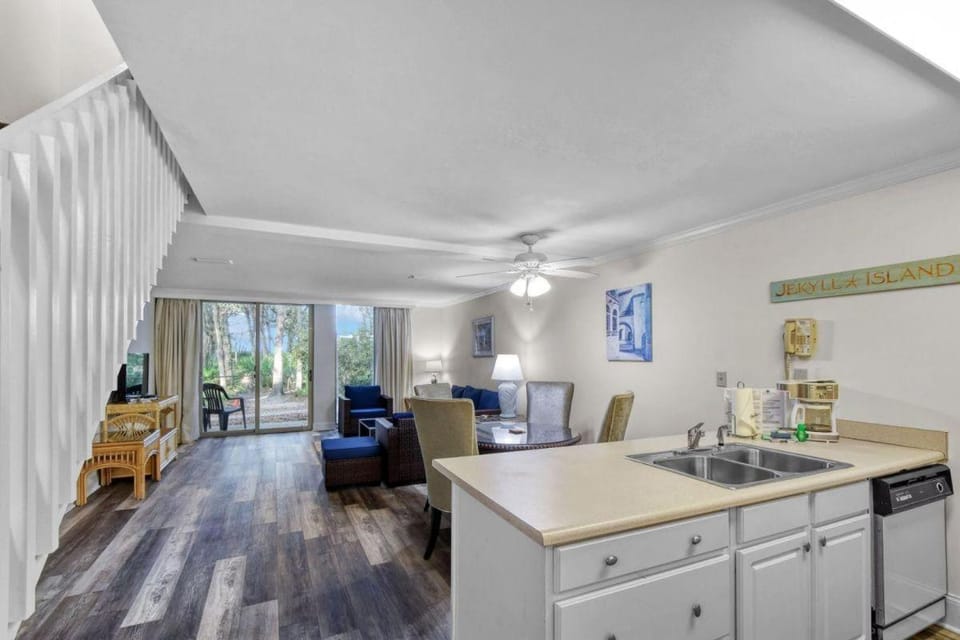 Villa 452 House in Camden County