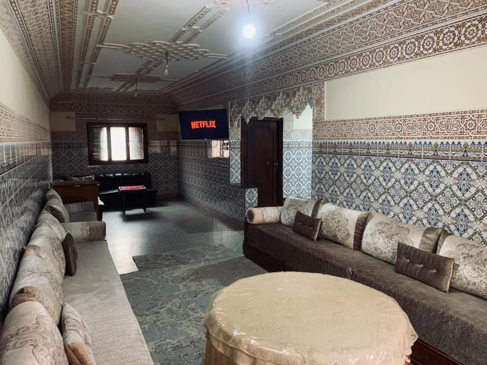 120m2, Centre Marrakech, Traditional Apartment in Marrakesh