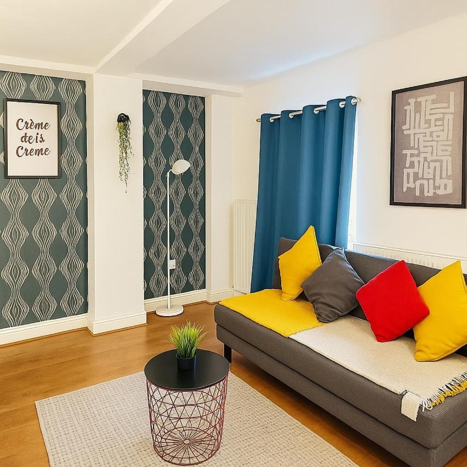 New! 2-Bed APT in Brick Lane Free Wi-Fi Apartment in London Borough of Hackney