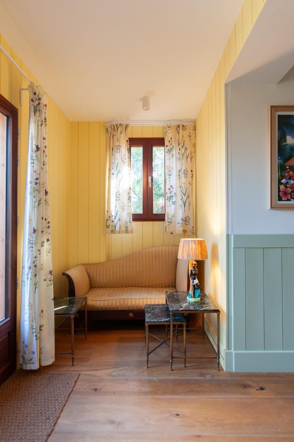 Seating area