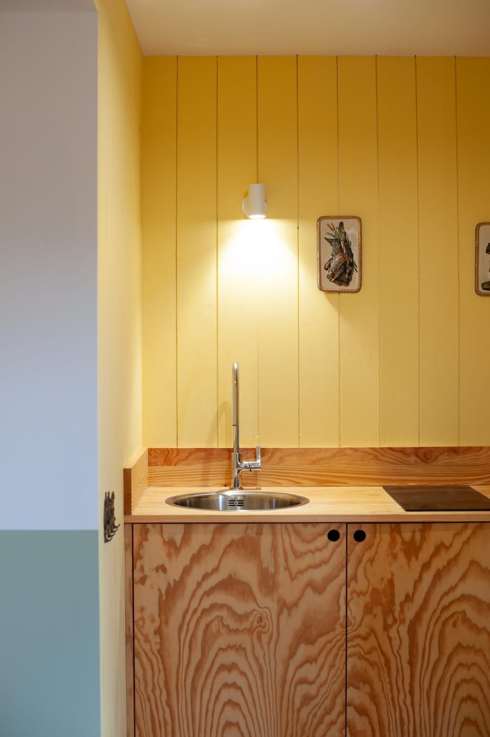 Kitchen or kitchenette
