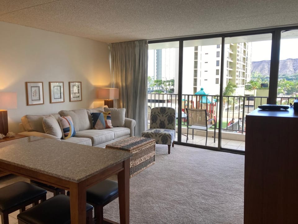 Sunny Waikiki Escape Just Steps to Beach, Views, & Full Kitchen Comfort (10707) Apartment in Honolulu