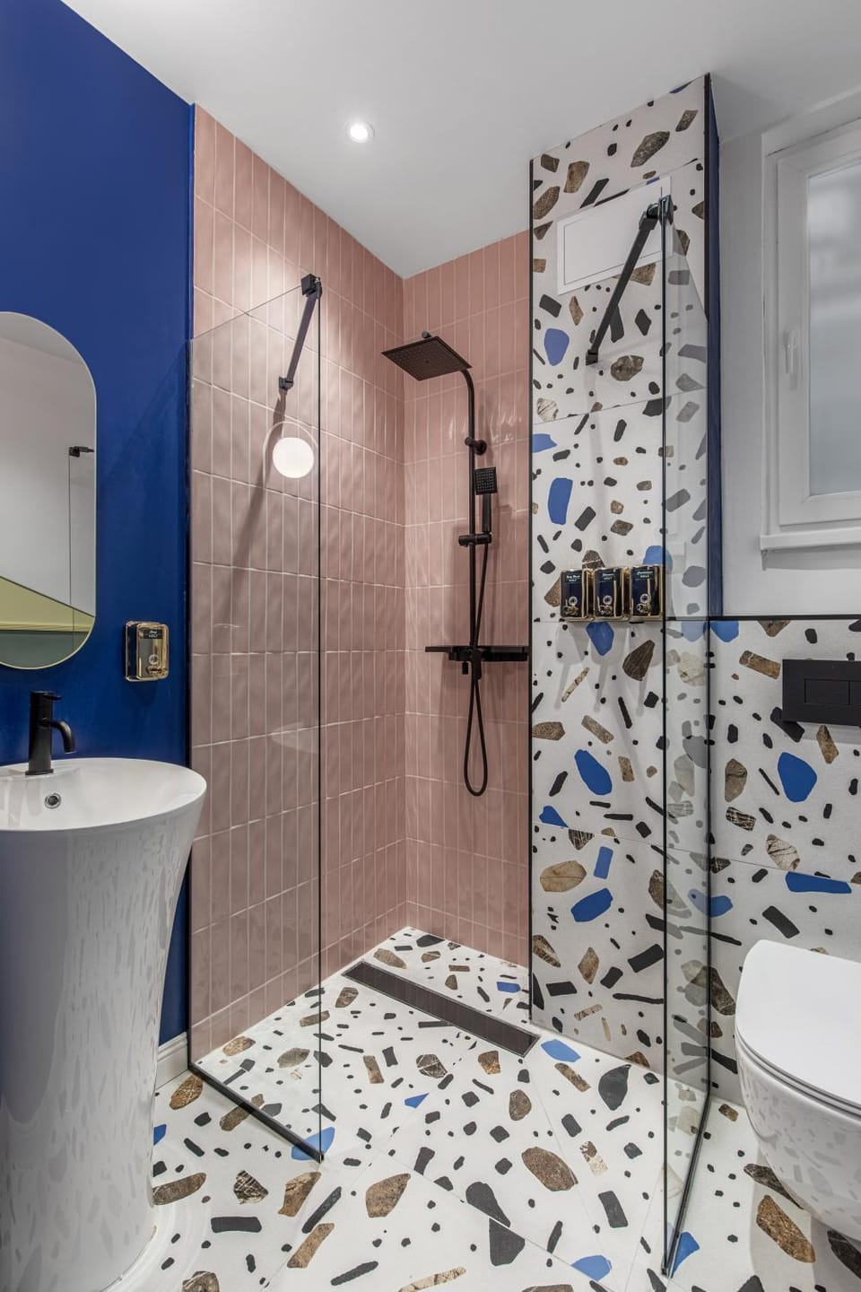 Shower, Toilet, Bathroom