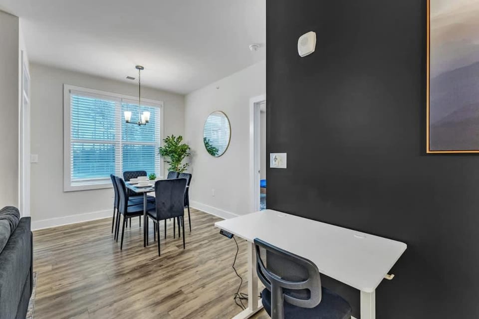 Luxurious King 3BR Suite Mins to Downtown Durham! Apartment in Durham