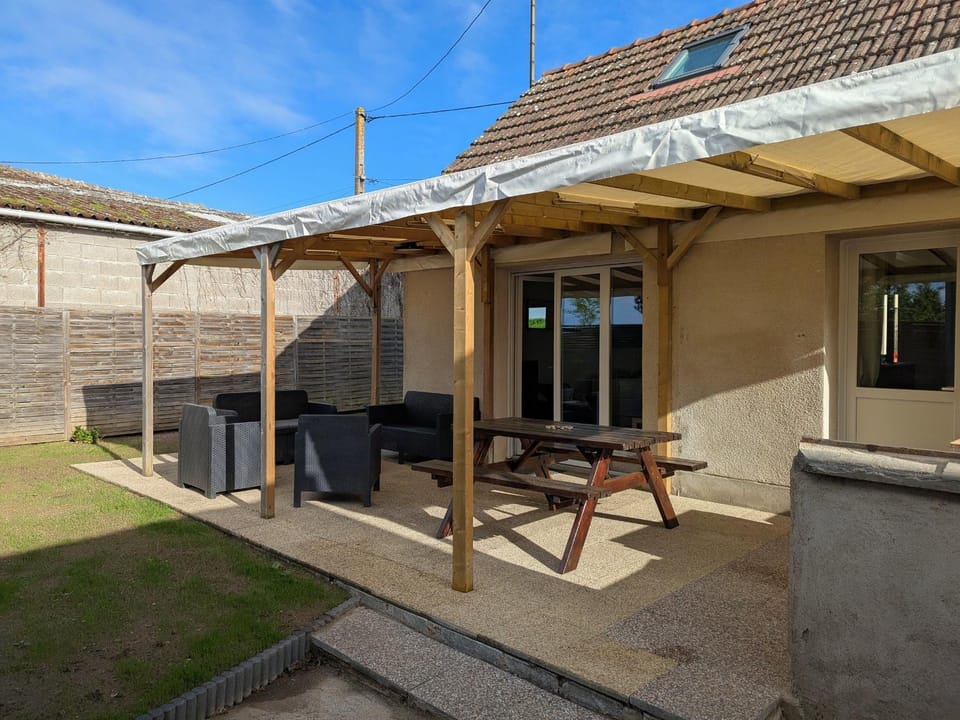 Maison familiale au bord de la Loire à Sigloy pour 6 personnes - FR-1-590-572 House in Centre-Val de Loire