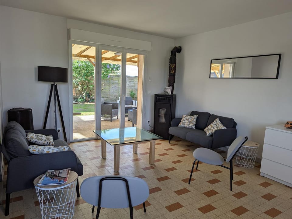 Maison familiale au bord de la Loire à Sigloy pour 6 personnes - FR-1-590-572 House in Centre-Val de Loire