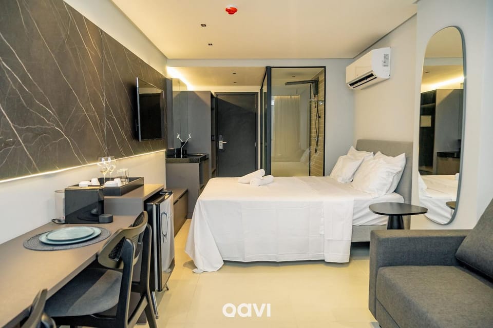 Photo of the whole room, Bedroom
