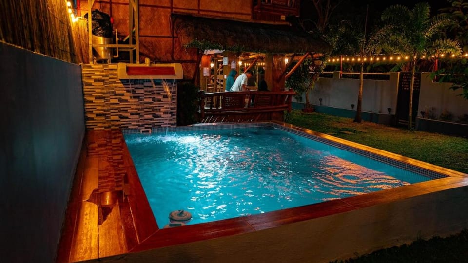 Private Resthouse with Pool near Tagaytay House in Calabarzon