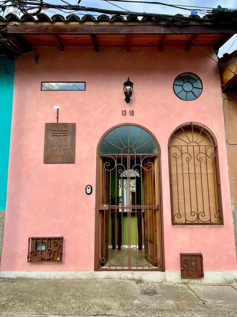 Facade/entrance, Day, Lobby or reception