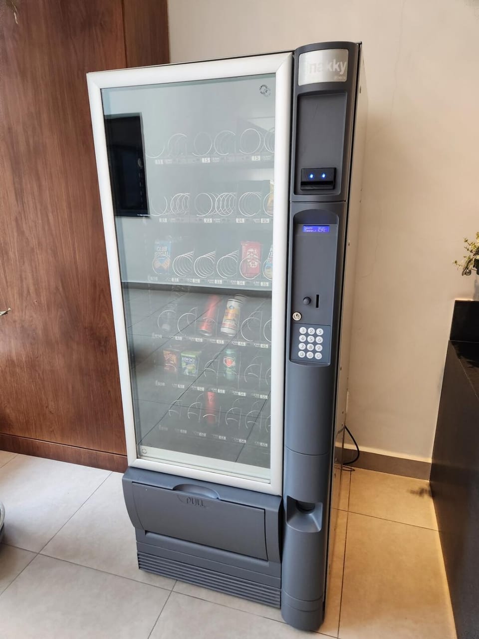 vending machine