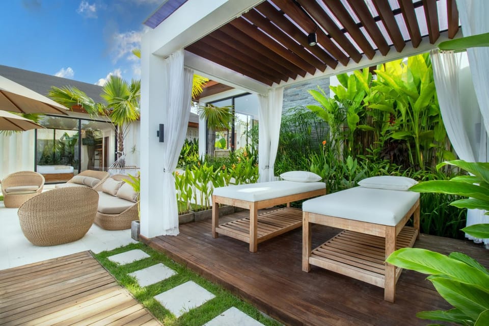 Garden, Massage, Massage, View (from property/room), Garden view