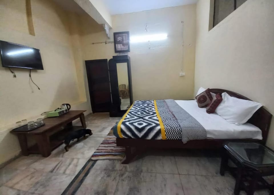 Ranak Palace - A Luxury Home Stay Bed and Breakfast in Jaipur