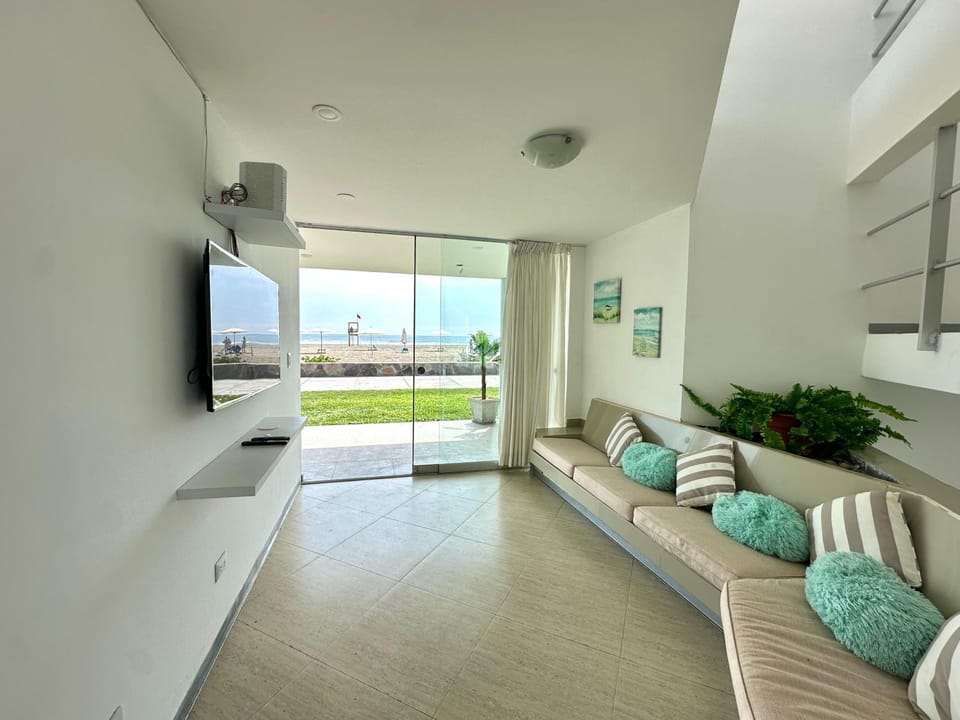 Casa de Playa con vista panorámica Villa in Asia