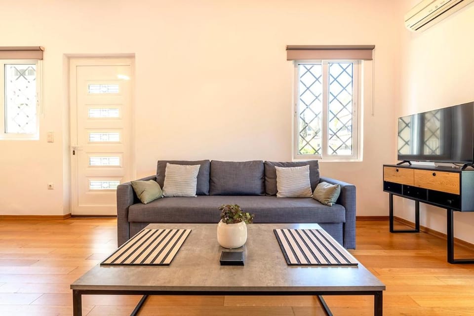 Boutique13 Luxury Apartment Glyfada Athens Apartment in South Athens