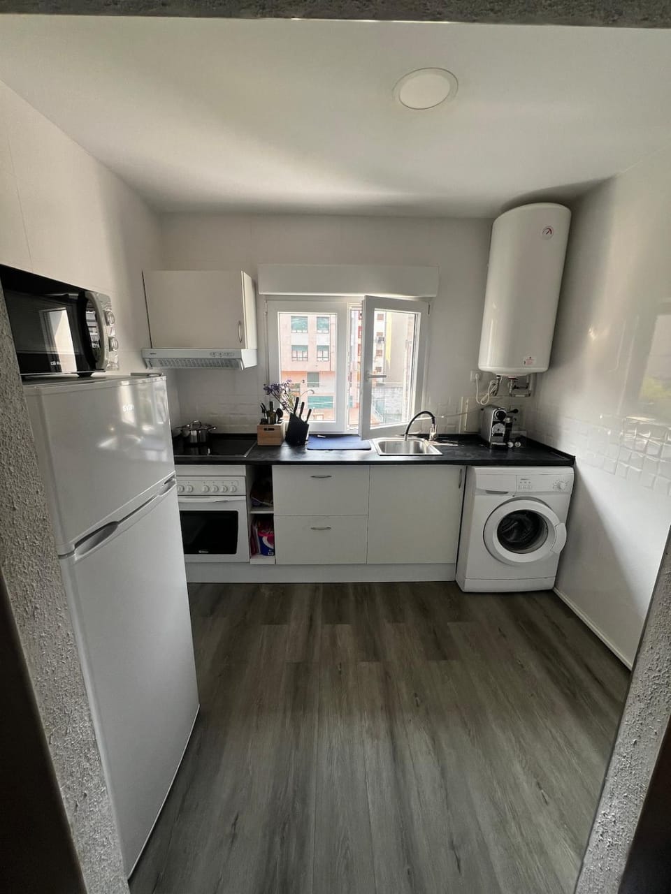 Kitchen or kitchenette
