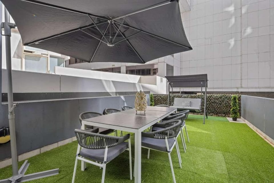 Darling Harbour 2BR Retreat with Spacious Balcony Apartment in Sydney