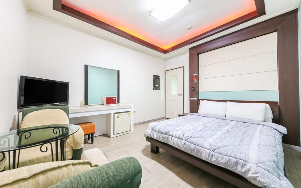 Vatican Hotel Sangmu Motel in South Korea