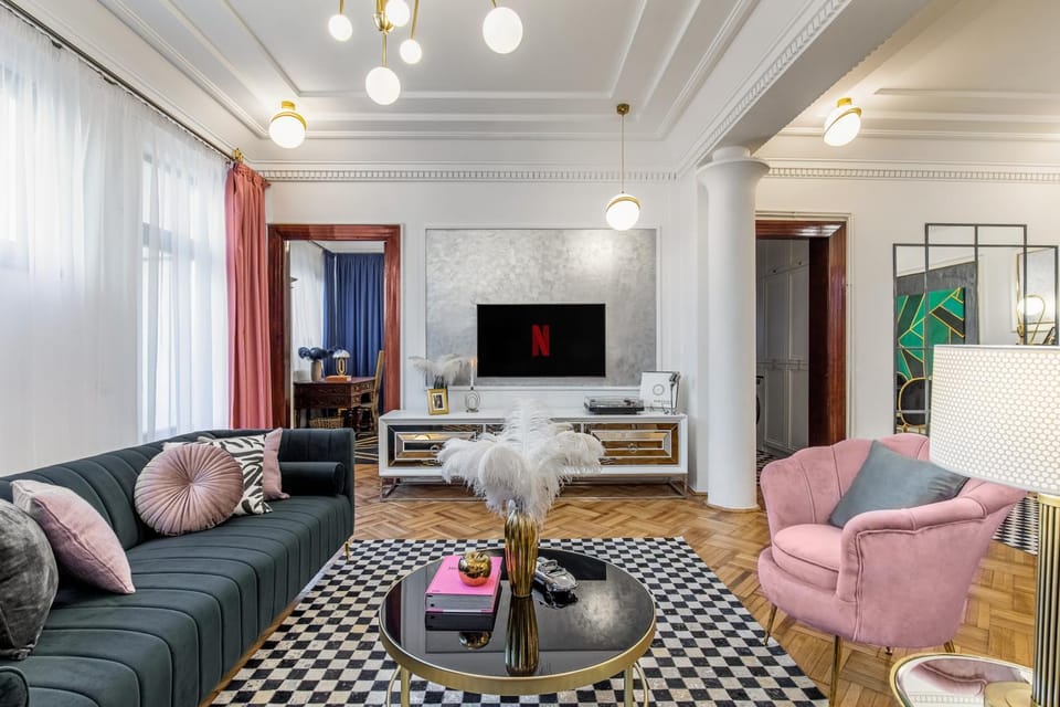 TV and multimedia, Living room, Seating area