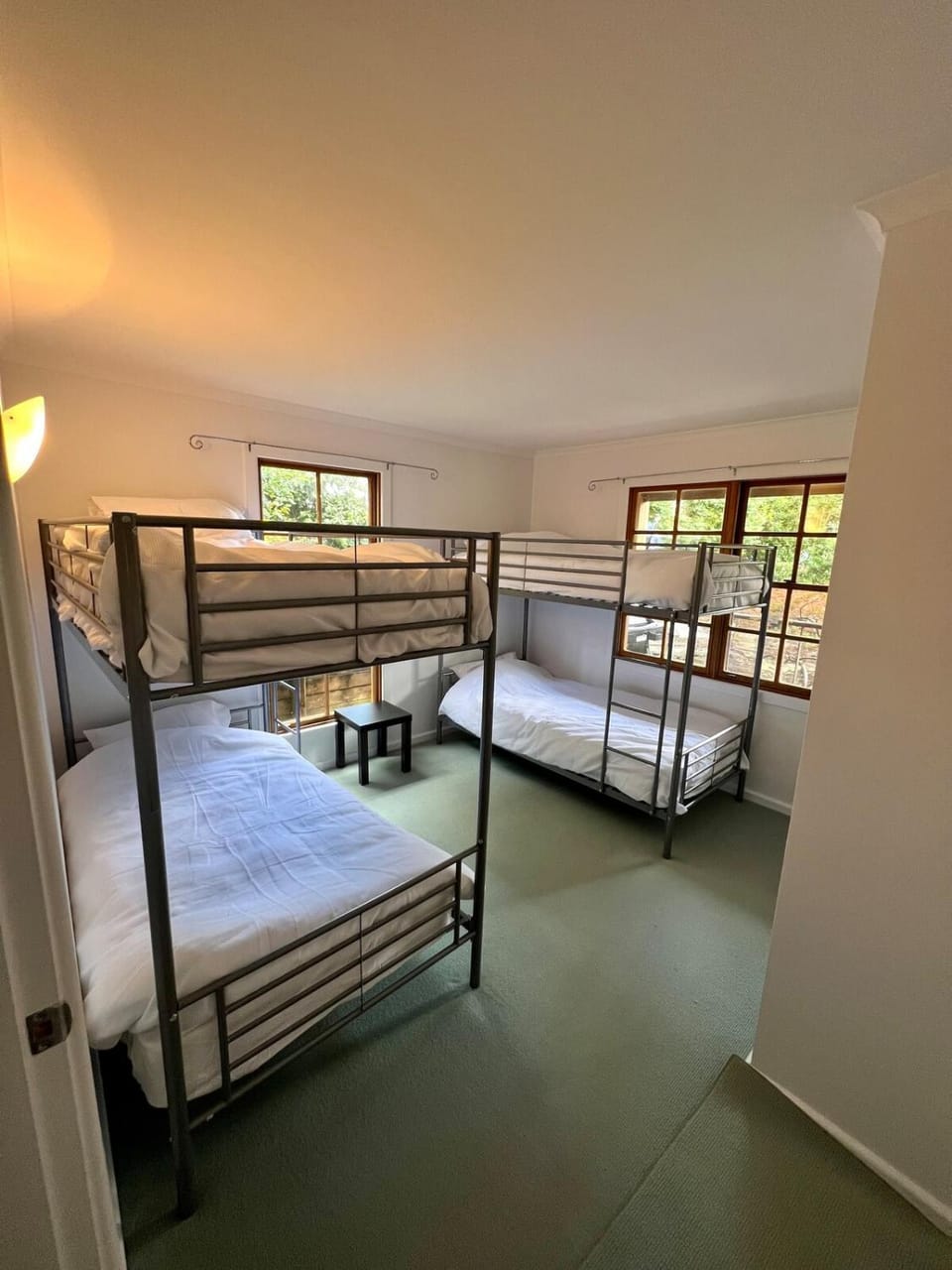 Bedroom, bunk bed