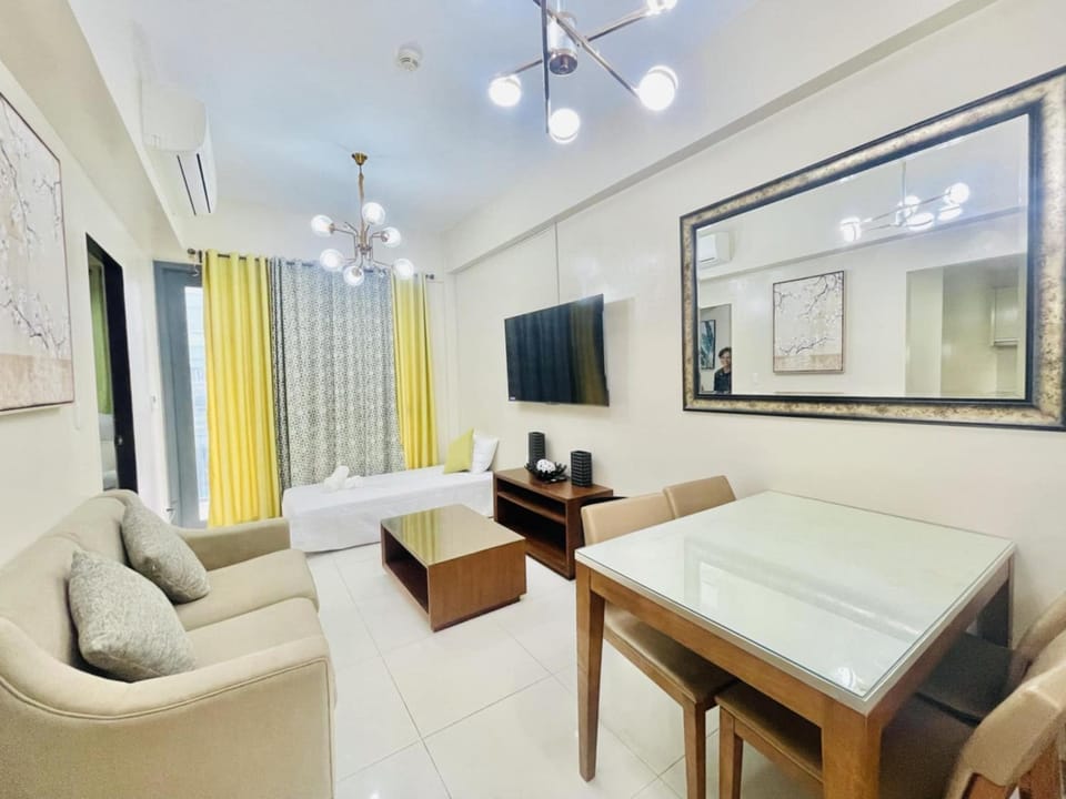 Mactan Suite Room Condo Family Room Apartment hotel in Lapu-Lapu City