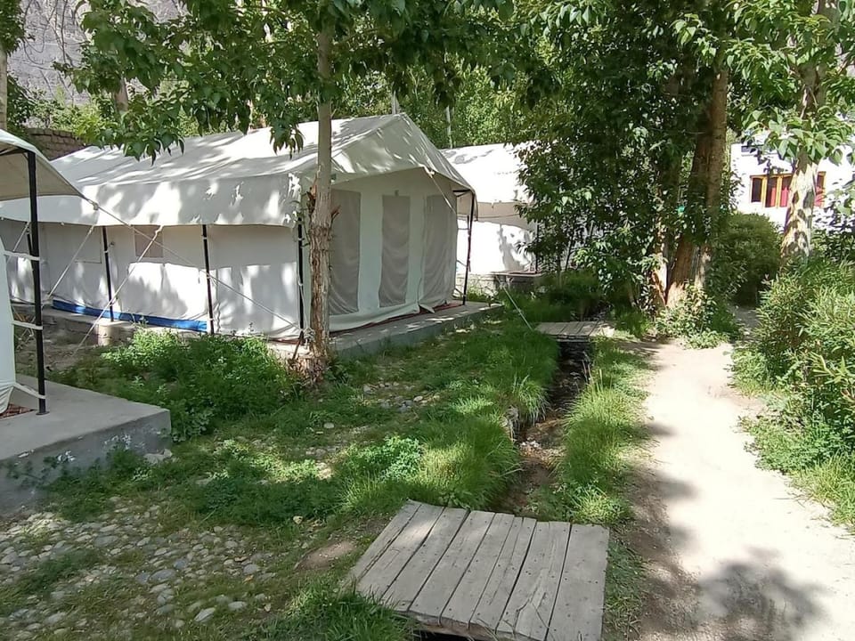 Property building, Natural landscape, Garden