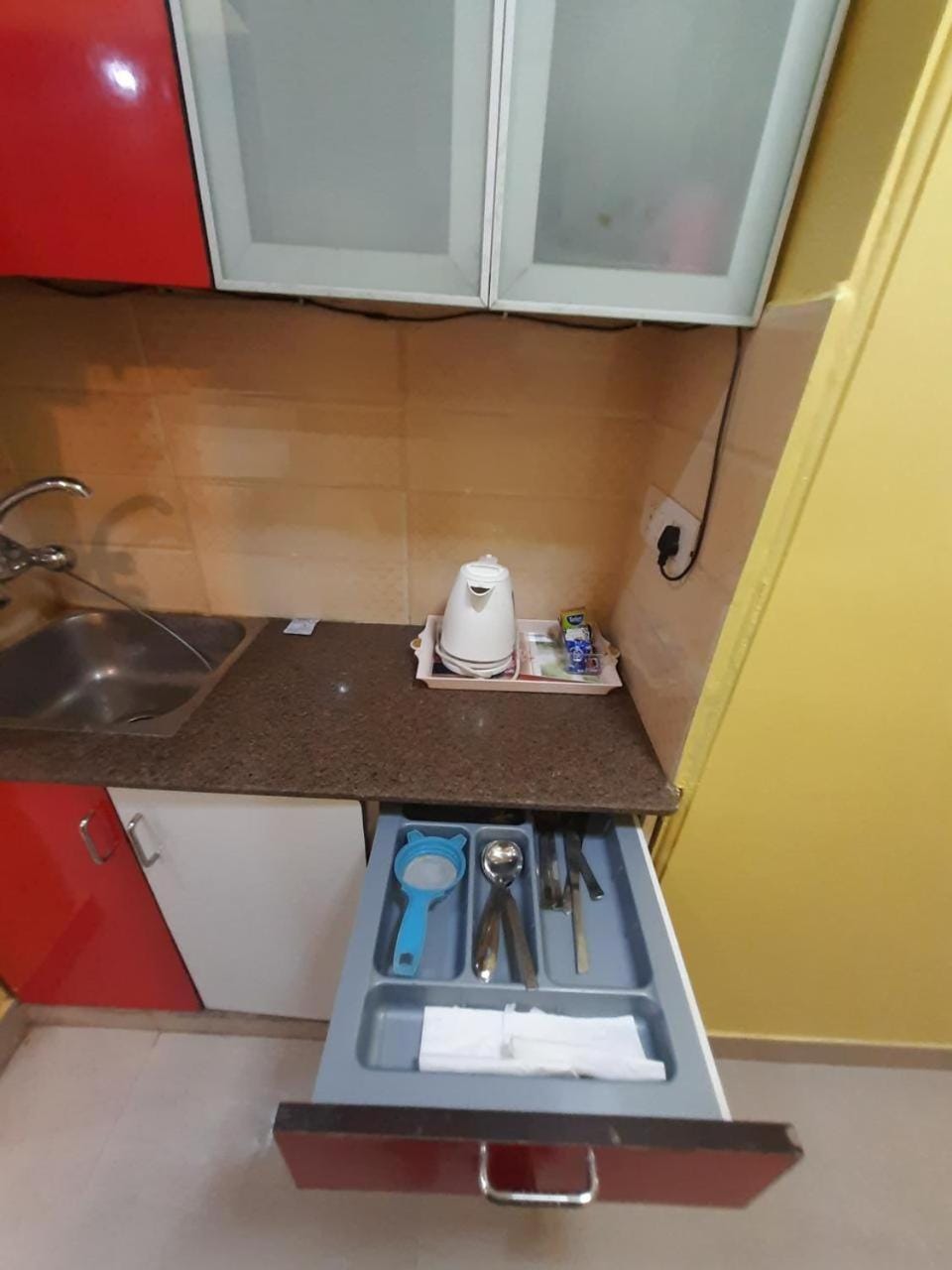 Kitchen or kitchenette