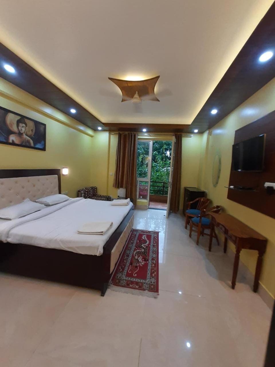 Living room, Bedroom