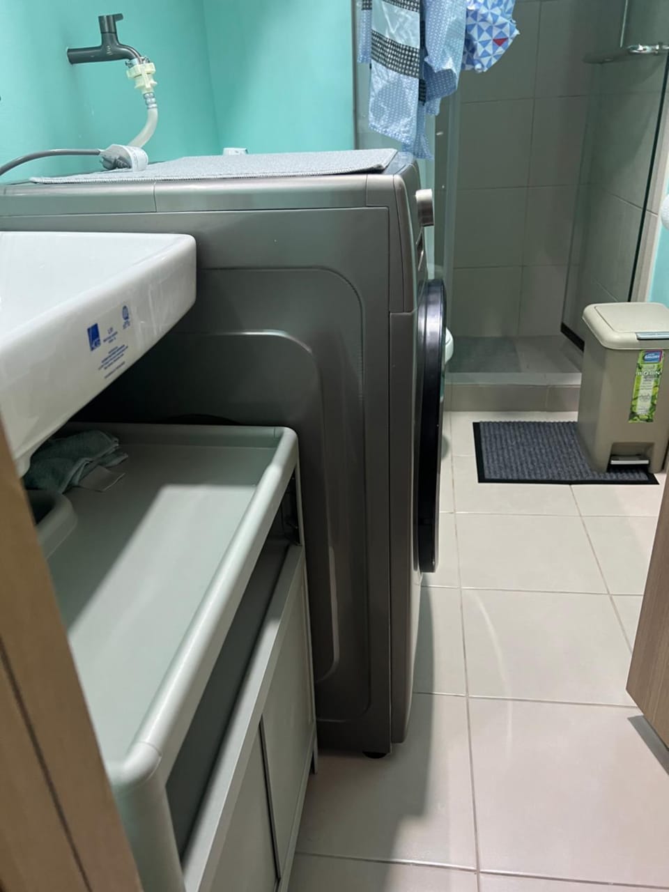 EdRonJays Staycation and Longterm rent Apartment in Quezon City