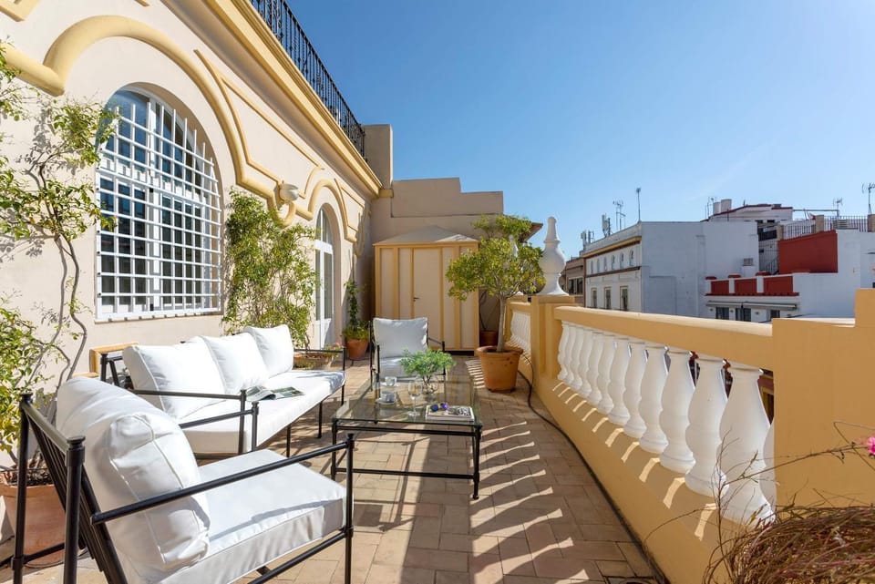 View (from property/room), Balcony/Terrace