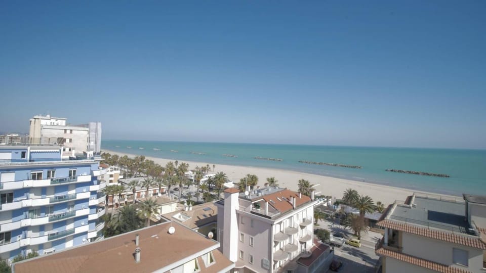 Tallin Apartment International Vista Mare RifA767 Apartment in San Benedetto del Tronto