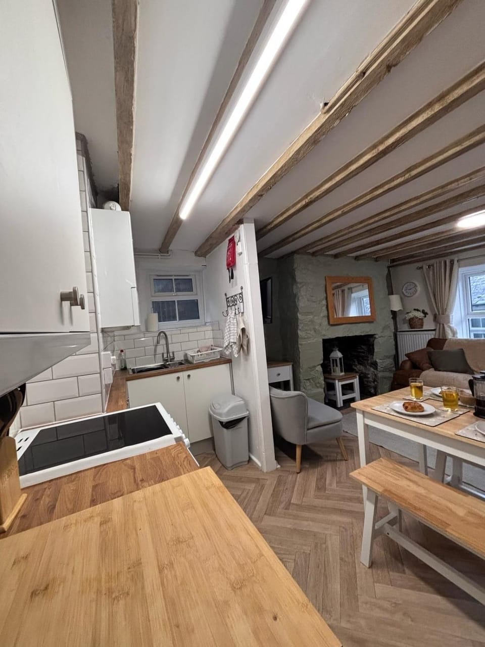 Kitchen or kitchenette