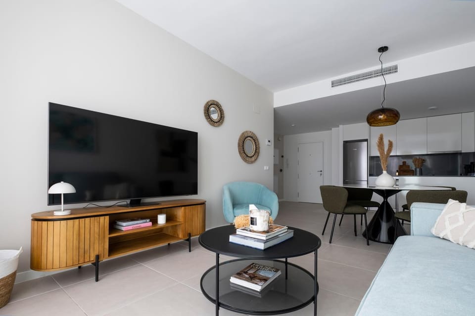 Kitchen or kitchenette, Living room, Dining area