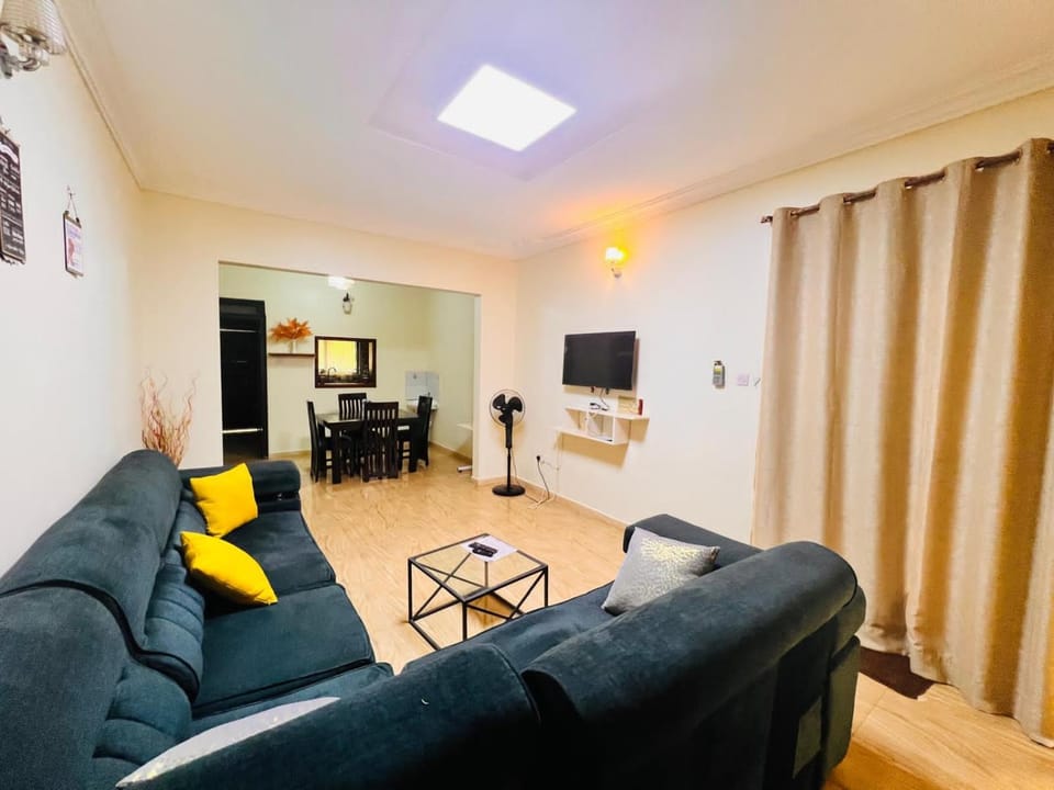 Med Flat 2 bedrooms apartment in Entebbe Apartment in Uganda