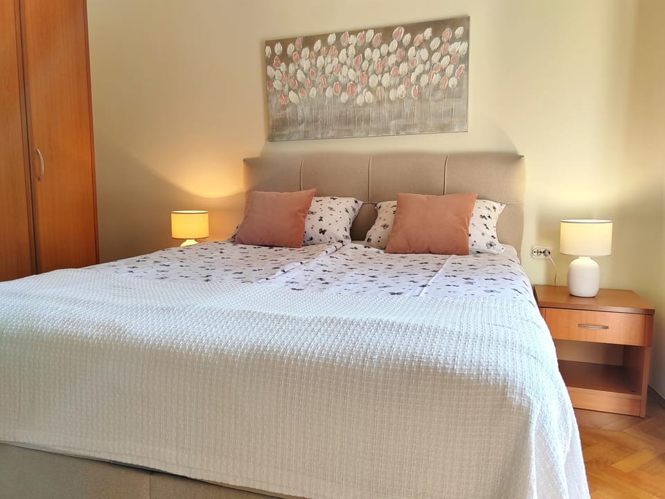 Rooms Irena Gregov Bed and Breakfast in Primorje-Gorski Kotar County