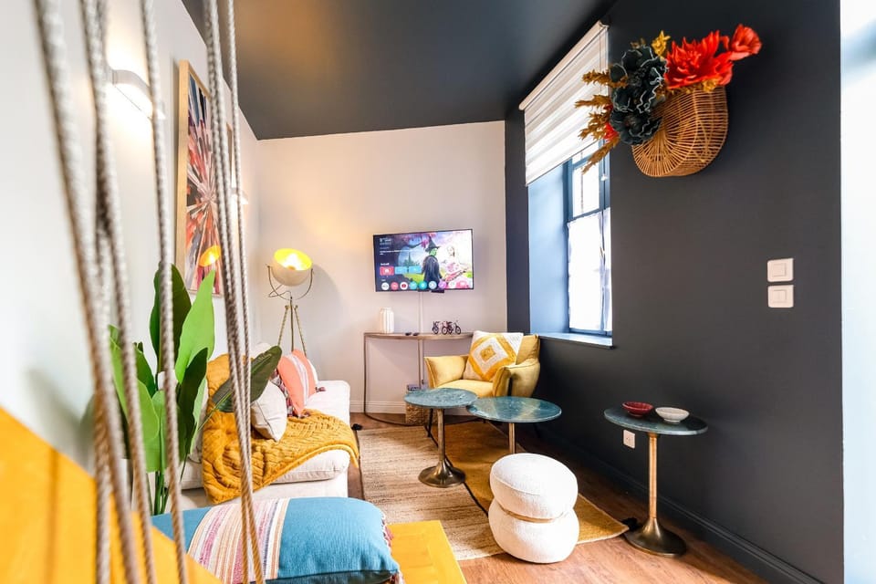 TV and multimedia, Living room