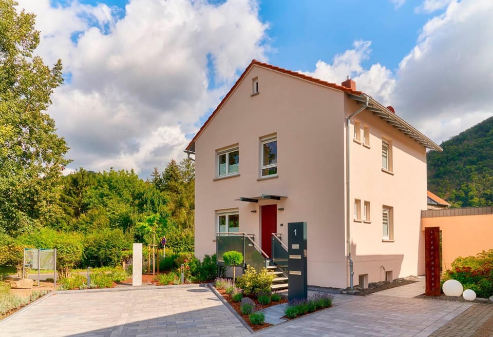 Property building, Day