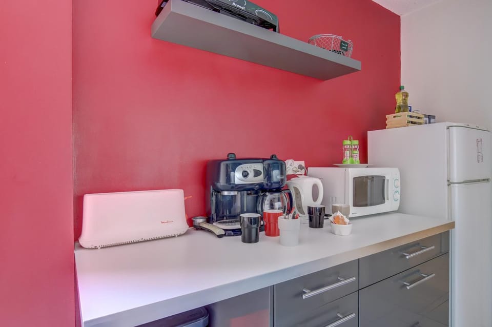 Coffee/tea facilities, Kitchen or kitchenette, minibar, toaster