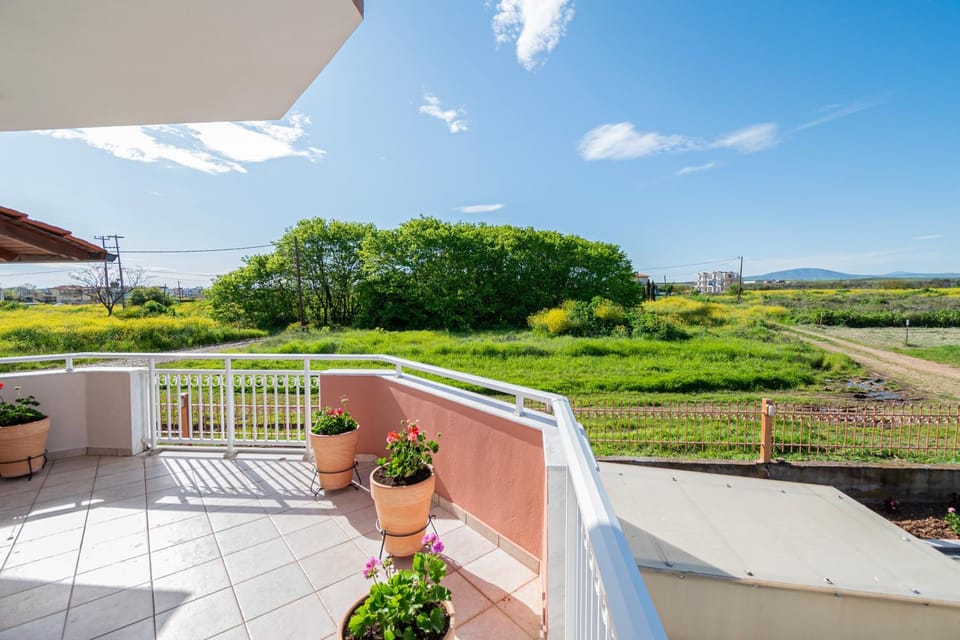 View (from property/room), Balcony/Terrace