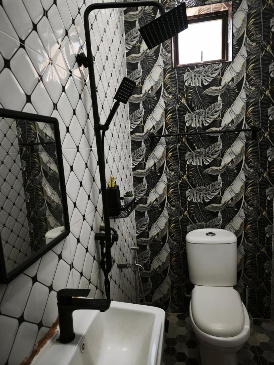 Anna Homestay Penarik Private Pool House in Terengganu, Malaysia