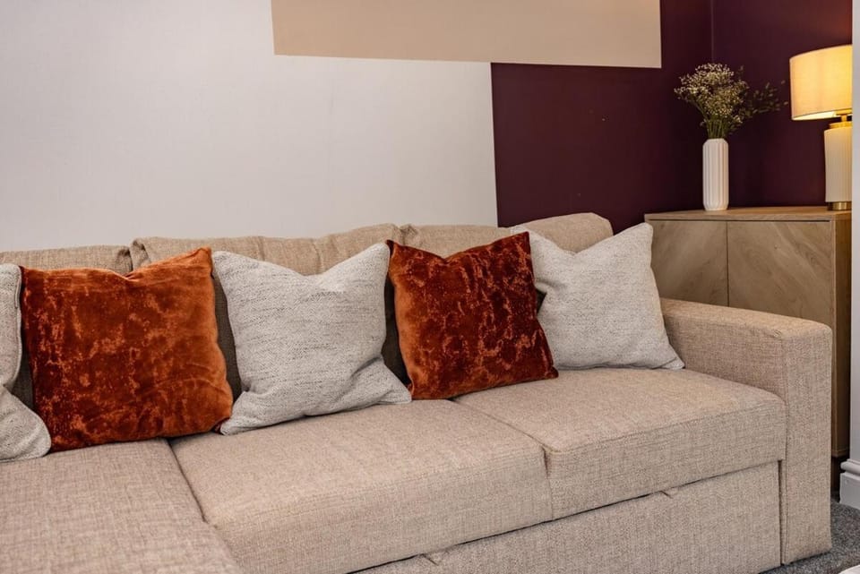 Comfortable 2BR Home in Darlington near hospital House in Darlington